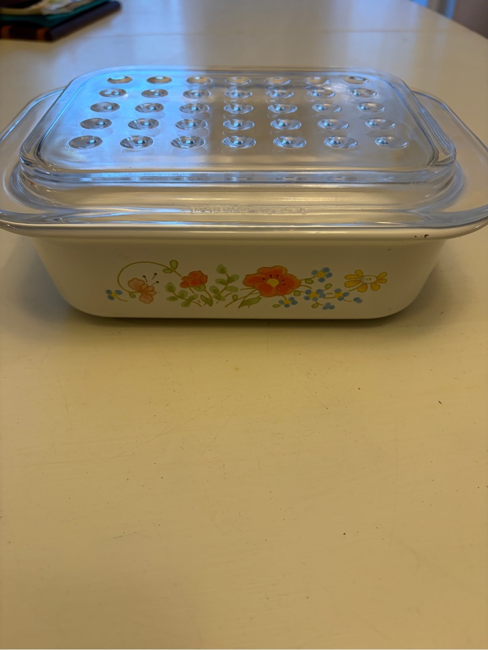 Vintage corningware wildflower with rare dimpled lid